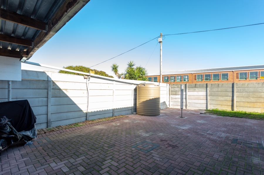 3 Bedroom Property for Sale in Windsor Park Estate Western Cape